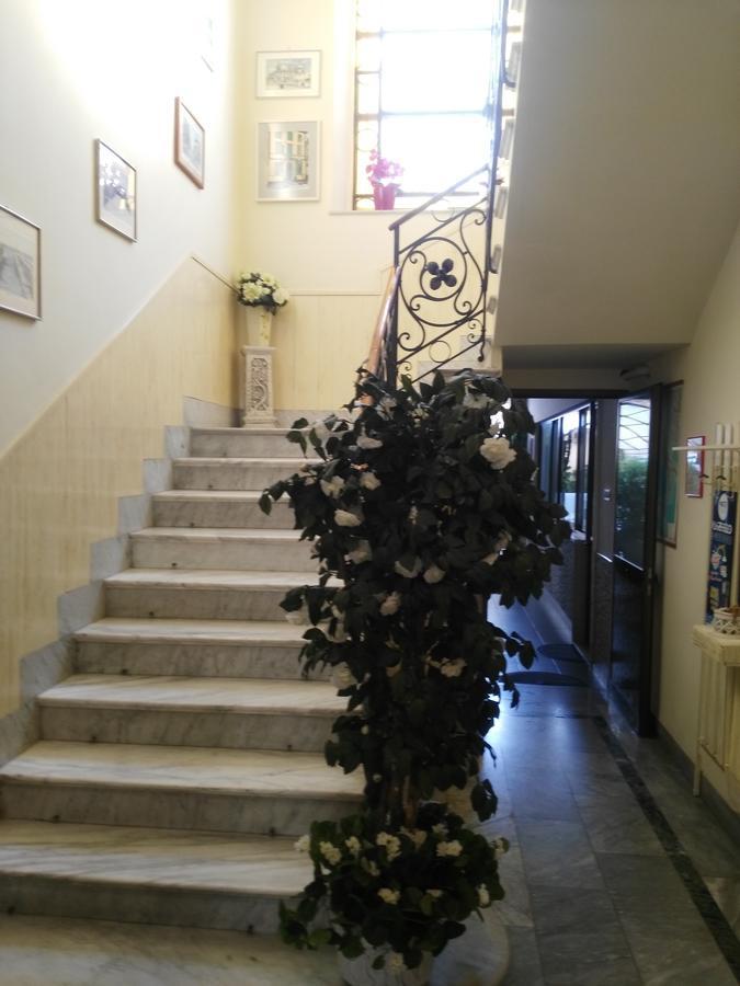 Hotel Ondina Viareggio Zewnętrze zdjęcie